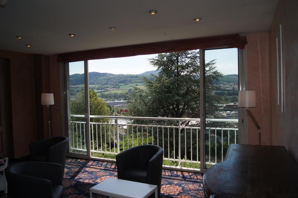 Relais Du Val Vert Le Puy-en-Velay Exterior foto